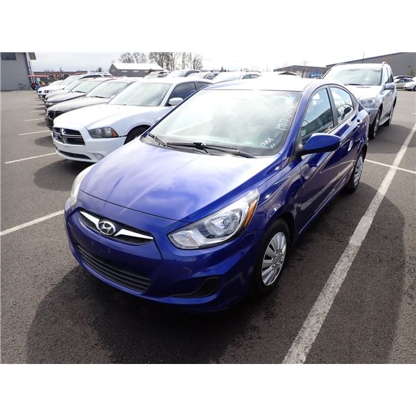 2014 Hyundai Accent RUNS WITH MECHA NICAL PROBLEMS