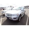 Image 1 : 2008 Mercedes-Benz ML350 RUNS WITH MECHANICAL PROBLEMS