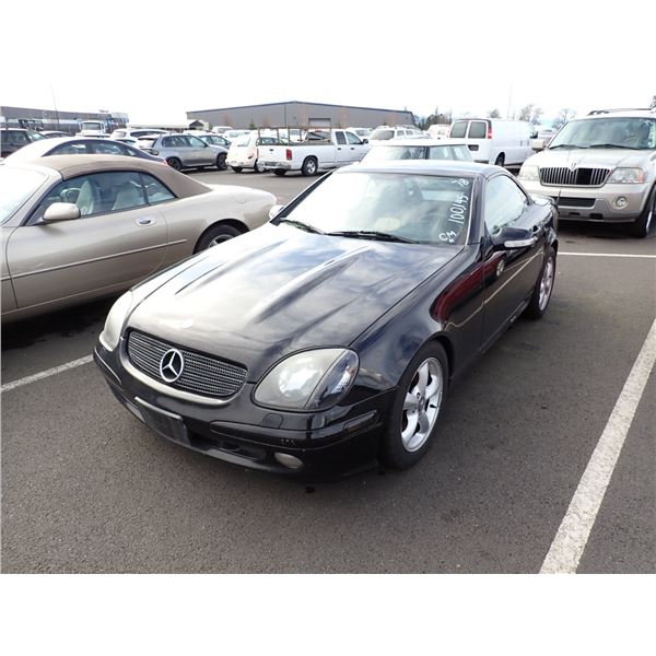 2004 Mercedes-Benz SLK320