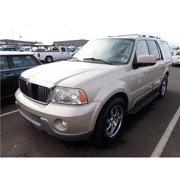2004 Lincoln Navigator