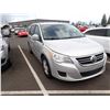 Image 2 : 2009 Volkswagen Routan RUNS WITH MECHANICAL PROBLEMS
