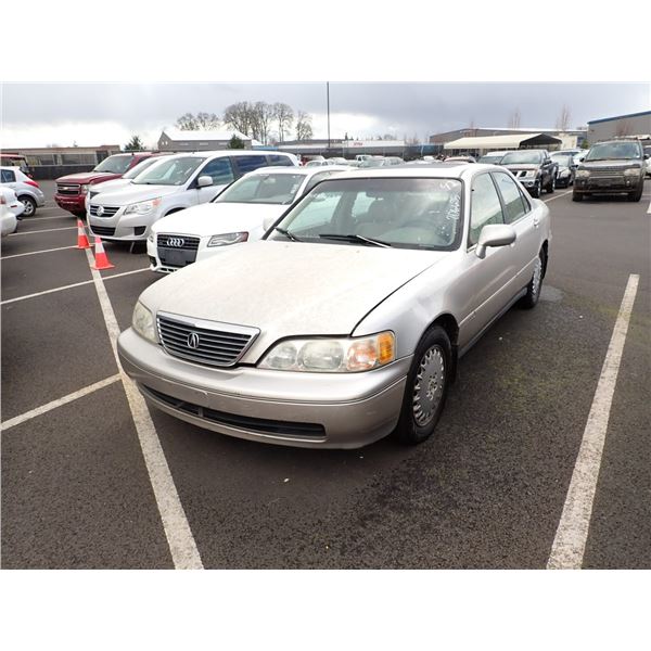 1997 Acura 3.5 RL RUNS WITH MECHANICAL PROBLEMS
