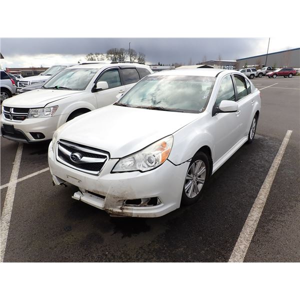 2012 Subaru Legacy RUNS WITH MECHANICAL PROBLEMS