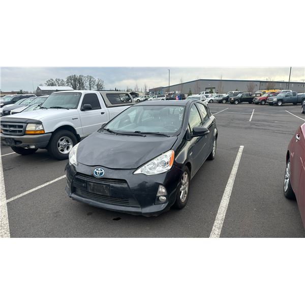 2014 Toyota Prius c EV/HYbrid section