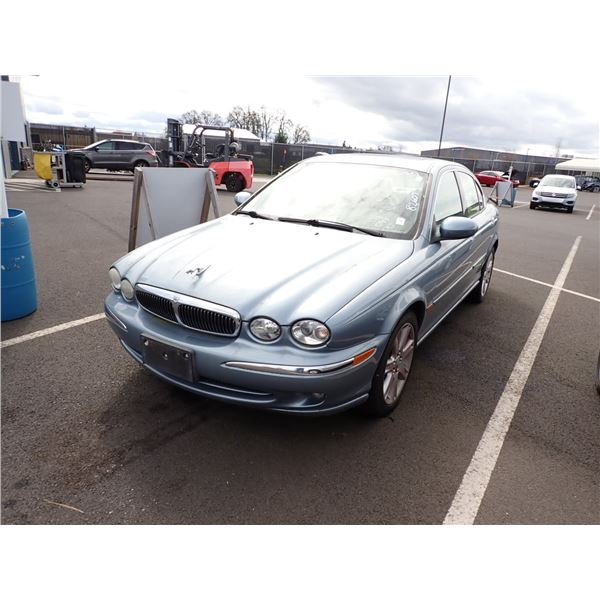 2002 Jaguar X-Type RUNS WITH MECHANICAL PROBLEMS
