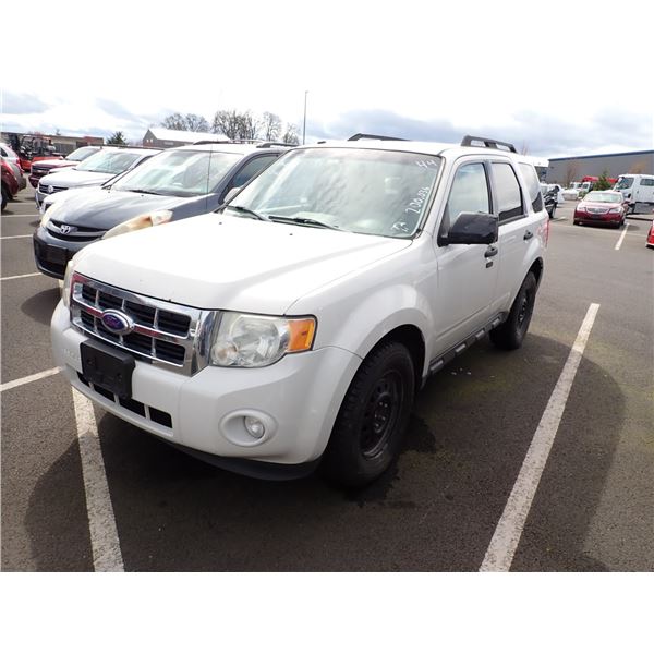 2011 Ford Escape RUNS WITH MECHANICAL PROBLEMS