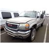 Image 1 : 2003 GMC Sierra 2500HD