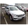 Image 2 : 2013 Volkswagen Tiguan