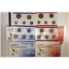 Image 2 : 2001 US MINT SET (UNC) P/D (WITH ENVELOPES)