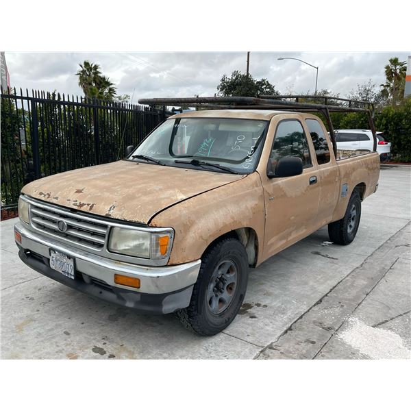 TOYT PICKUP 1996 T-DONATION