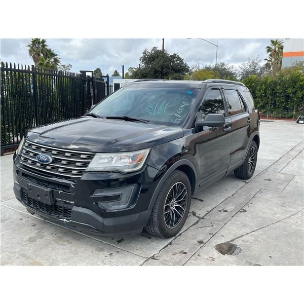 FORD EXPLORER 2016 T-2 DAYS