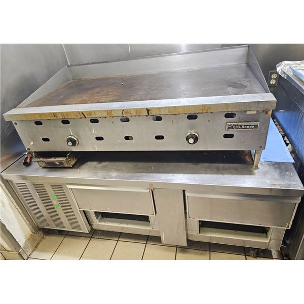 US RANGE 48" COMMERCIAL FLAT TOP W/ 2 DRAWER UNDER