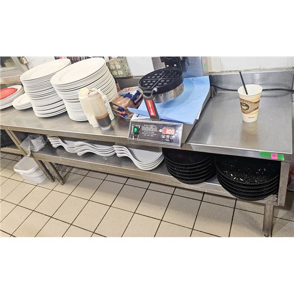 ST. STEEL CABINET W/ 4" BACKSPLASH 65"W X 27"T X