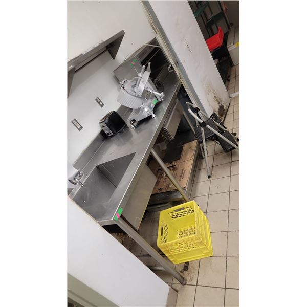 STAINLESS STEEL WORK STATION W/ SINK & UNDER THE