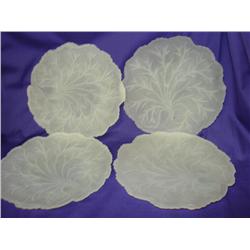 4 Lage Leaf Pattern Salad Plates