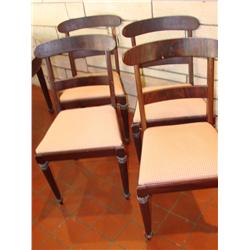 Set of 4 Chairs w/Turned Legs