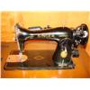 Image 1 : Singer Sewing Machine in Wood Cabinet