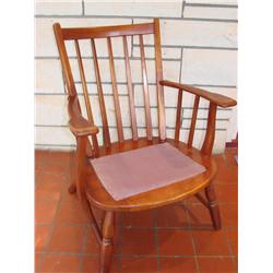 Country Maple Wood Chair