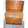 Image 2 : Unique Trunk w/lift top lid
