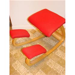 Red Ergonomic Cushioned Chair
