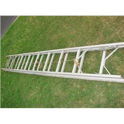 Aluminum Extension Ladder