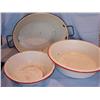 Image 1 : 3 Enamelware Wash Pots