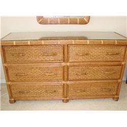 6 Drawer Dresser w/Glass Top