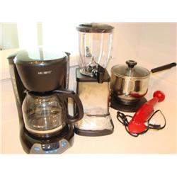 4 Kitchen Appliances:Smoothie Bar,Fondue,Chopper