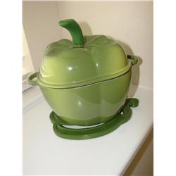 Heavy Green Pepper Cookpot by Trivet-NEW!