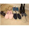 Image 1 : 7 Pr. Of Shoes-Lands End, Clarks (7 & 71/2)