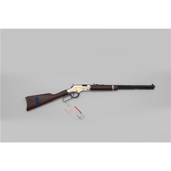Henry Rifle Banner Henry Golden Boy Star Spangled Banner Bicentennial .22 mag