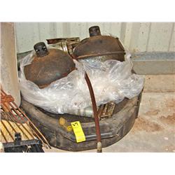 Oil Drain Pan/Smudge Pots/Grease Gun