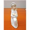Image 1 : Lladro Angel with Folded Arms