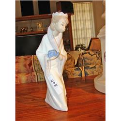 Lladro Boy King with Car