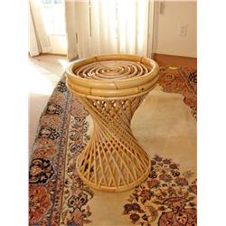 Round Wicker Stand