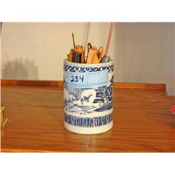 Oriental Pottery Ming w/Art Knives