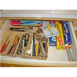 Drawer of Knives/Plastic Bags