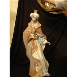 Lladro Standing King