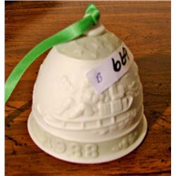 Lladro 1988 Bell
