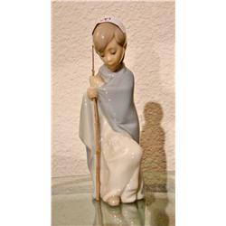Lladro Kneeling Shepherd