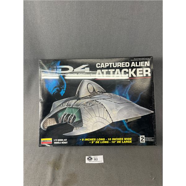 SEALED Modeling Kit - 1/72 Scale Lindberg iD4 Independence Day:Captured Alien Attacker