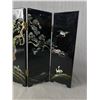Image 3 : Tabletop Screen Wood & Shell Inlay 4 Panel Black Lacquer - Abalone Tree With Birds & Animals 11" H