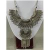 Image 2 : Very Ornate Crafted Silver Tone Necklace