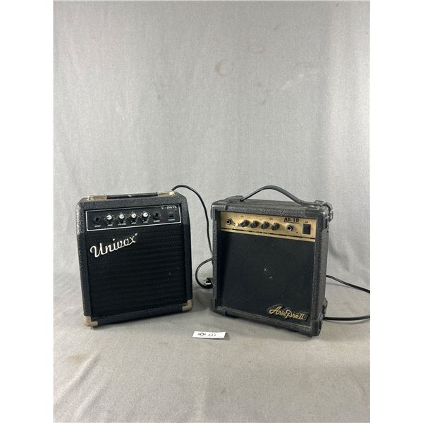 Lot of 2 Small Amps. Untested