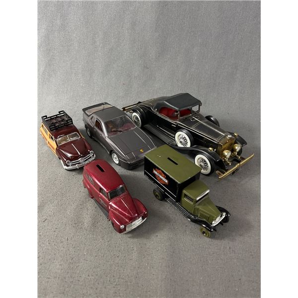 Lot of 5 Various Sized Die Cast Cars. 2 are Coin Banks