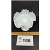 Image 2 : FENTON RUFFLED, SWIRL MILK GLASS CANDY DISH 6 in