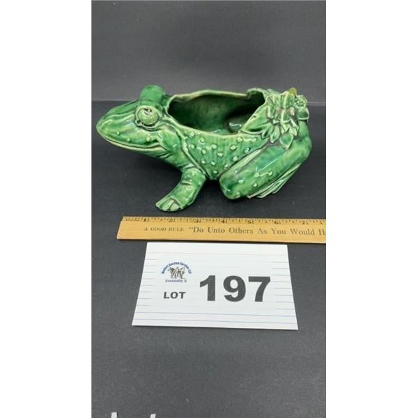 McCOY 3 inch FROG PLANTER-chipped on spine