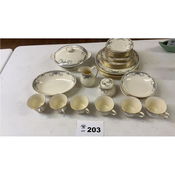 ROYAL DALTON "JULIET" CHINA SET