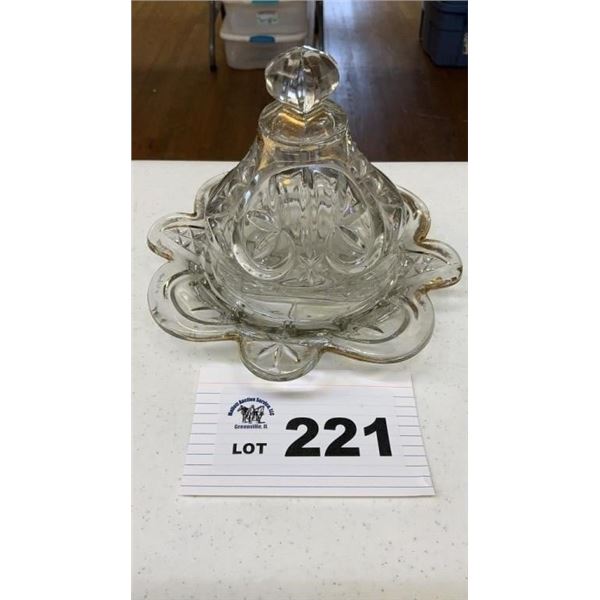 EAPG LEAF & STAR BUTTER DISH 6 inches 2 pcs