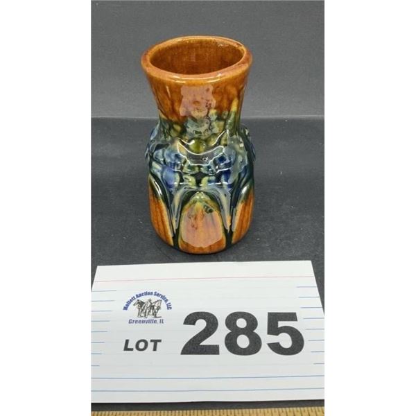 BRUSH McCOY POTTERY 4 inch AMARYLLIS VASE-repaired